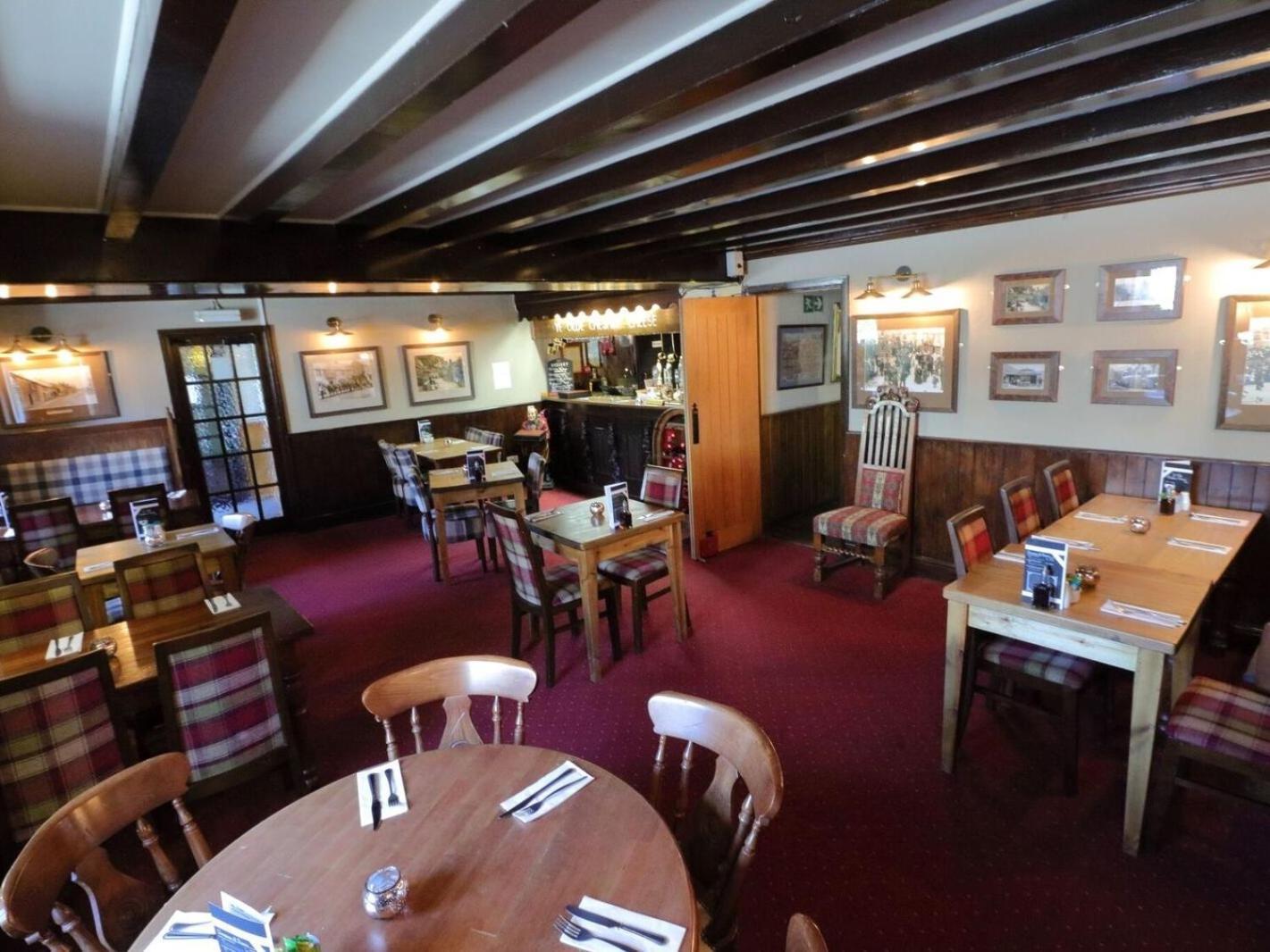 Ye Olde Cheshire Cheese Inn Castleton  Exteriér fotografie