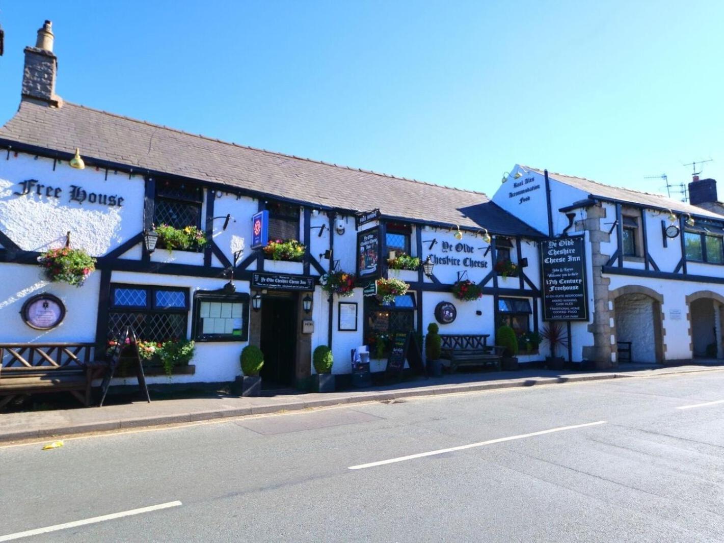 Ye Olde Cheshire Cheese Inn Castleton  Exteriér fotografie